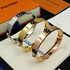 Picture of LV Bracelet _SKULVbracelet06cly7510863